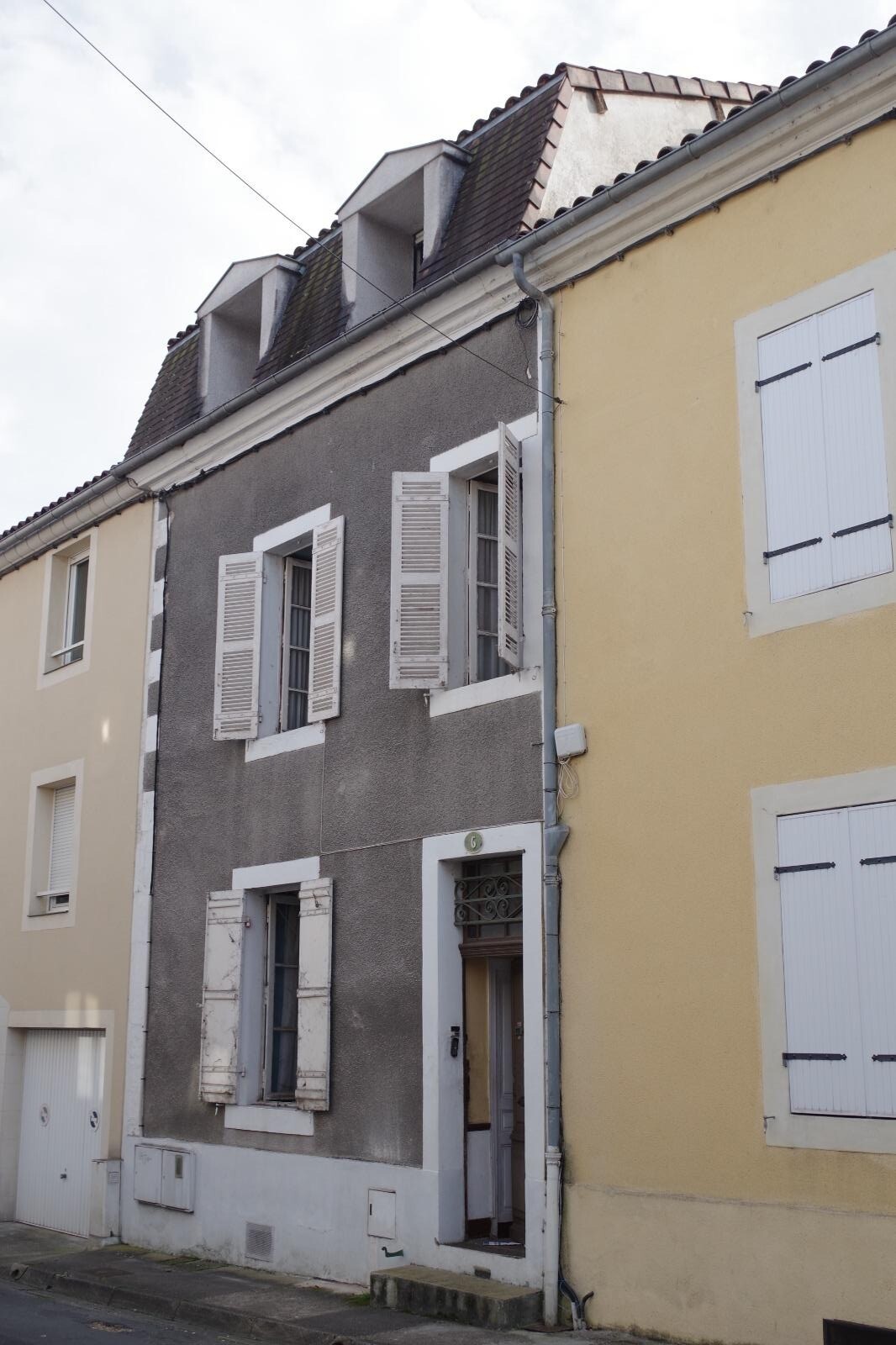 Building à Périgueux