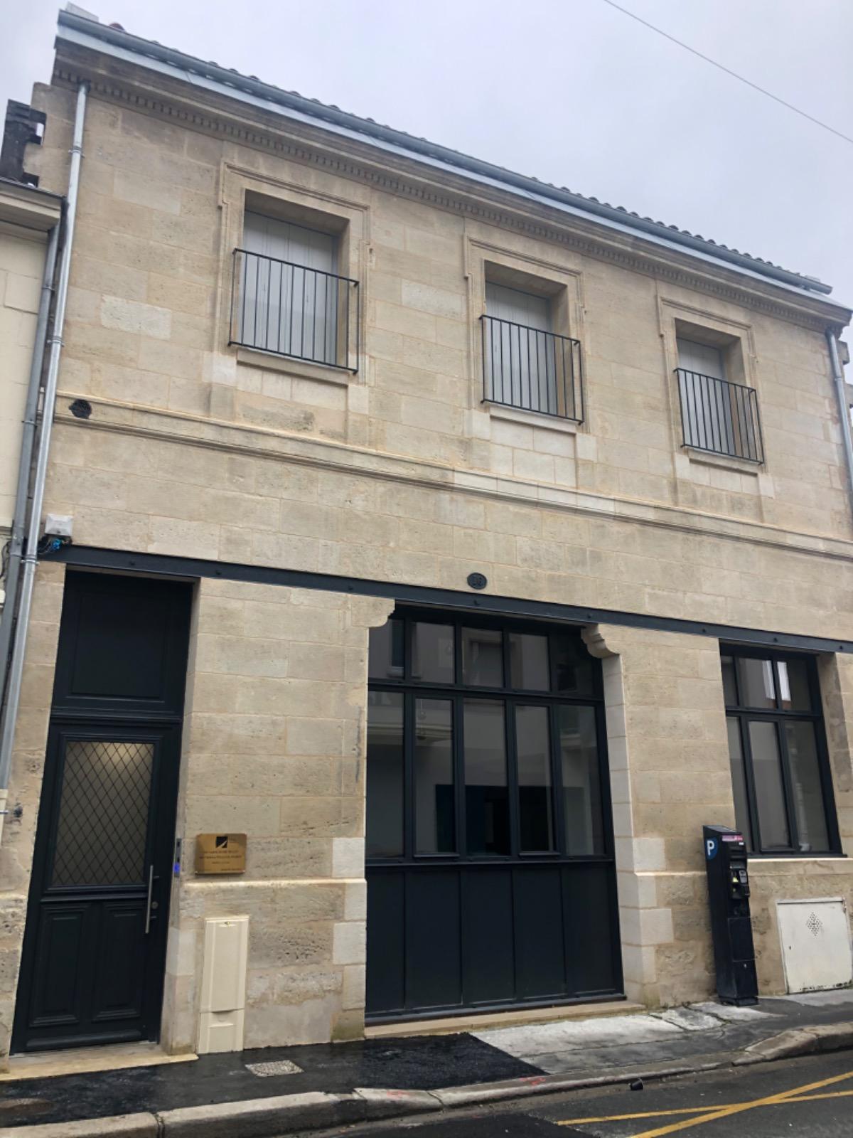 VENTE NOTARIALE INTERACTIVE : BIEN A USAGE HABITATION et/ou PROFESSIONNEL et/ou COMMERCIAL