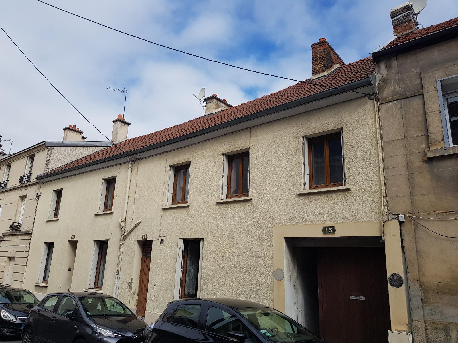 MAISON + TROIS APPARTEMENTS