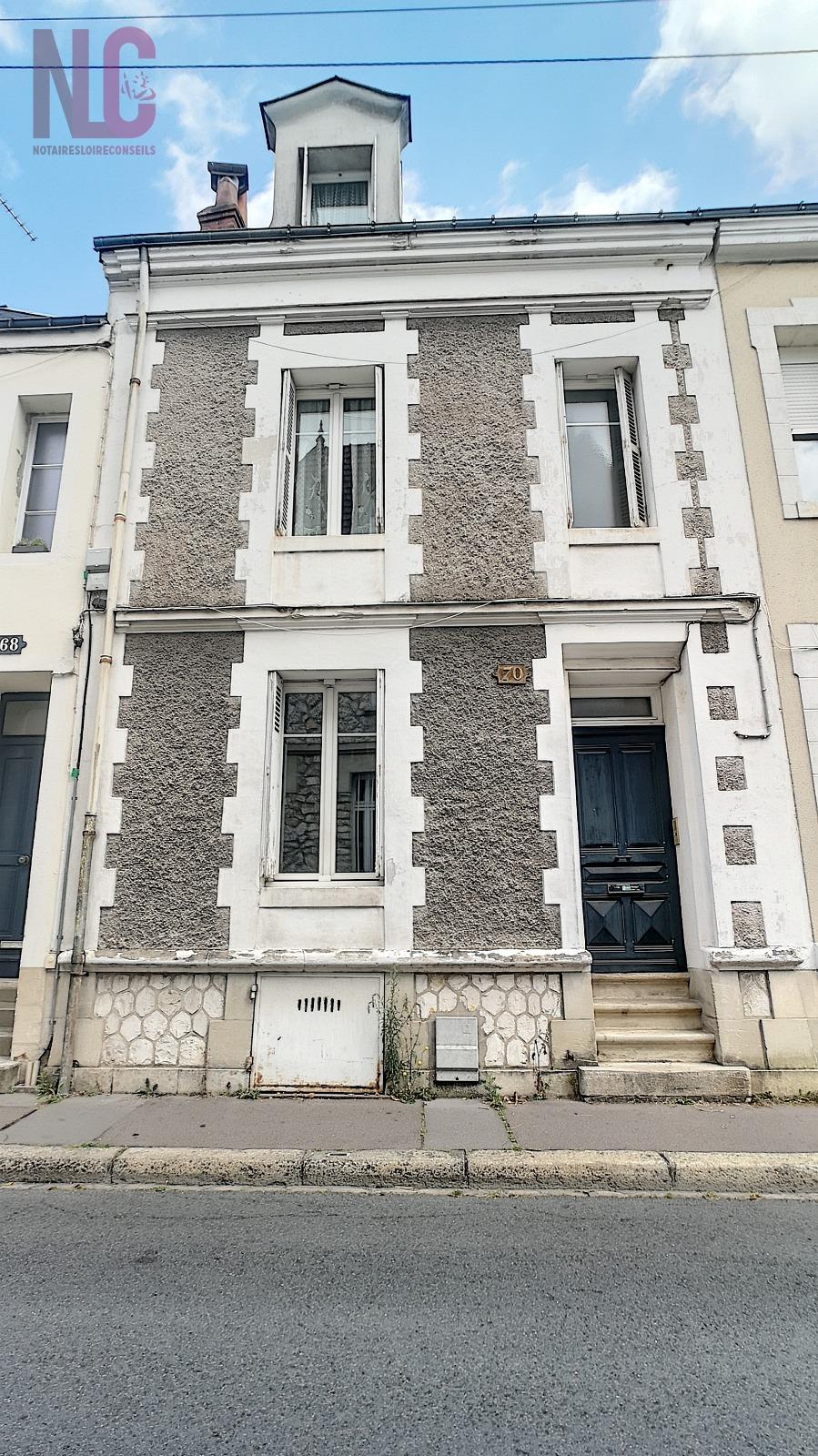 Maison 3-4 chambres, 100 m² habitable et petit jardin 