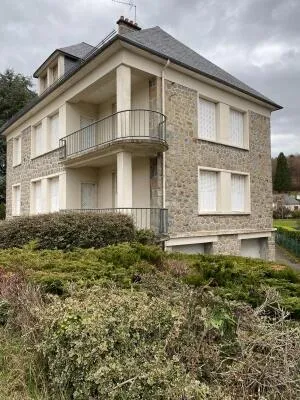immeuble de rapport 3 plateaux +sous-sol en centre ville