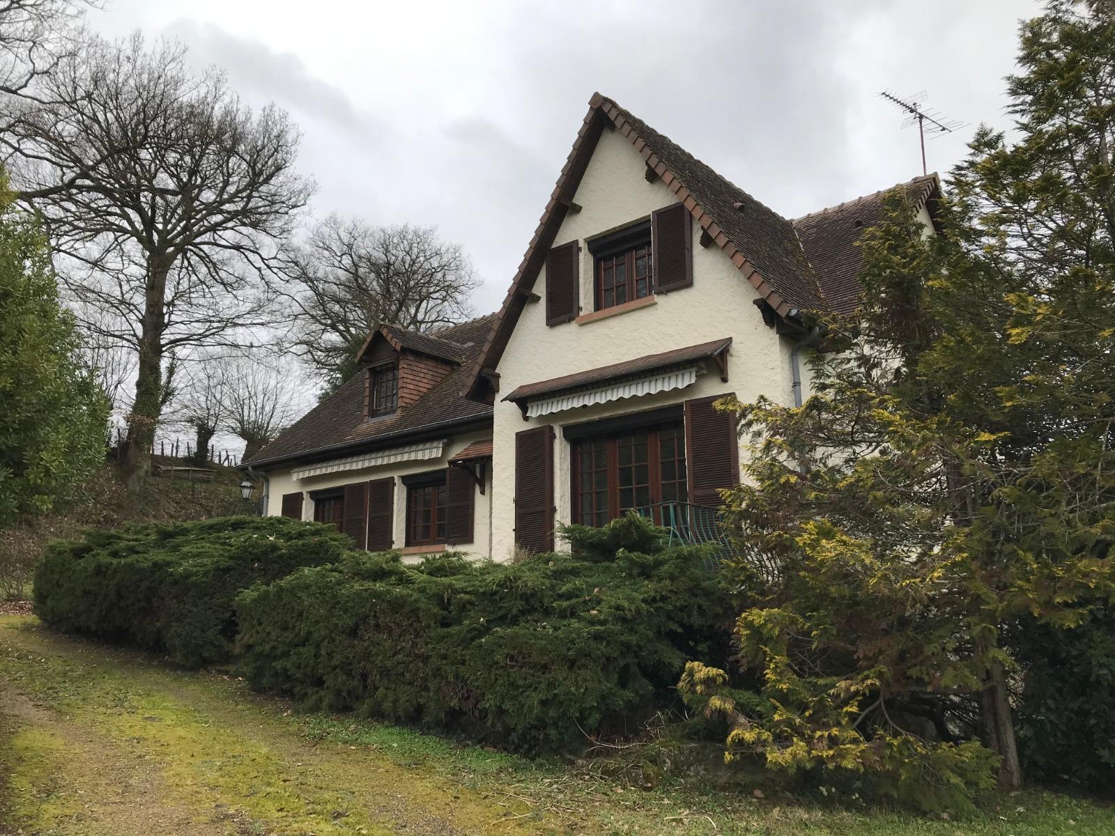 EN CAMPAGNE - TRES BEL ENVIRONNEMENT - PAVILLON SUR SOUS SOL TOTAL