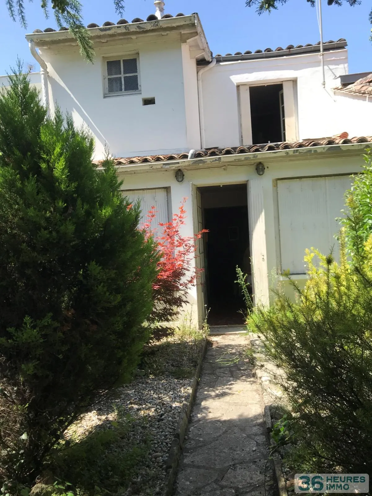 BORDEAUX (33100) - Petite maison 75m2 env à rénover avec jardin et chai 