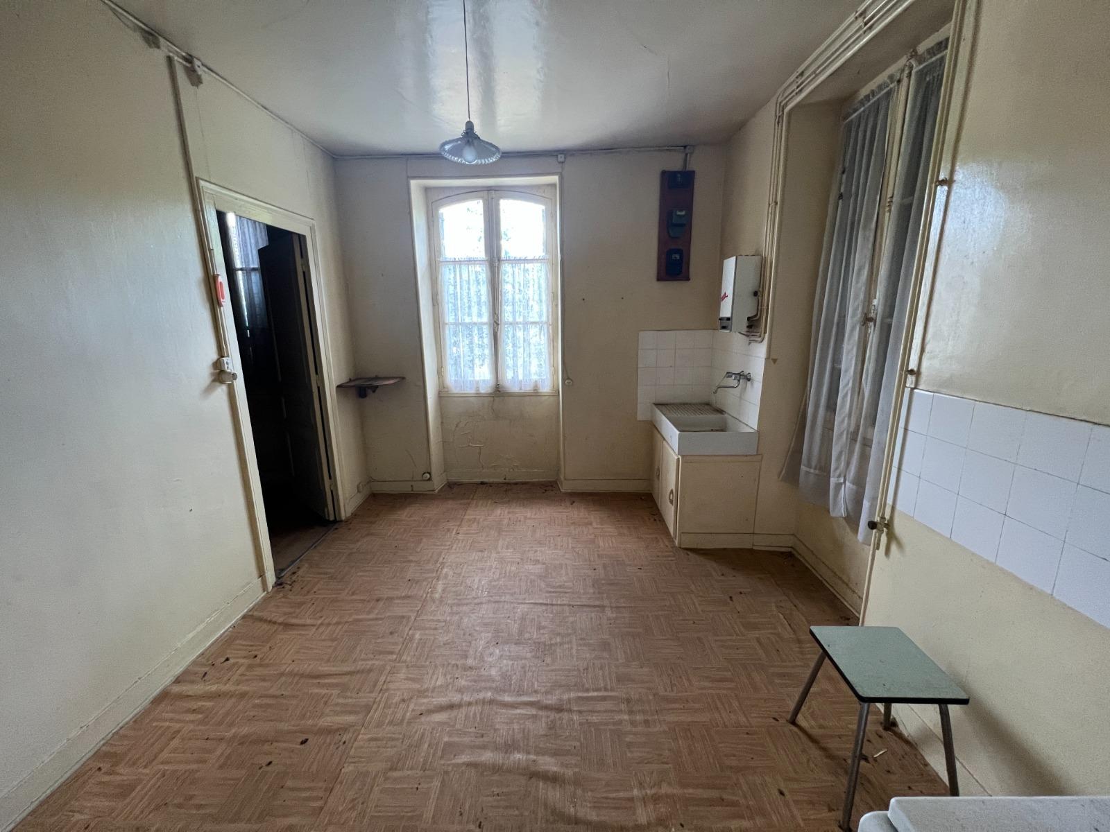 Maison à Thiviers — vignette 9