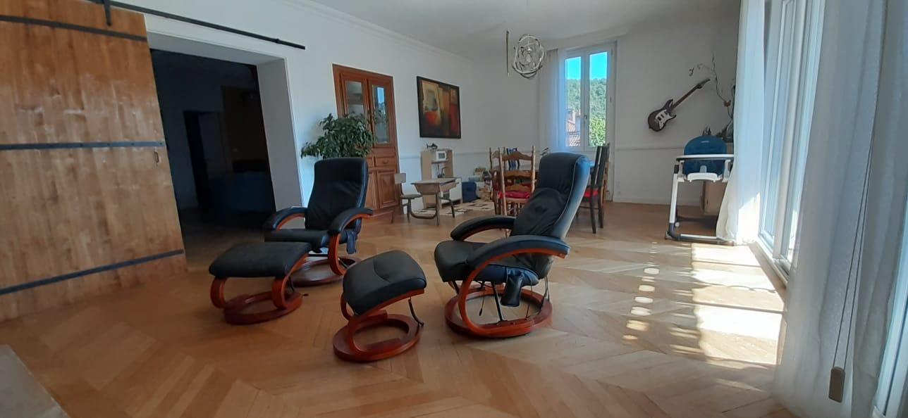 Appartement rénové à vendre à Cahors
