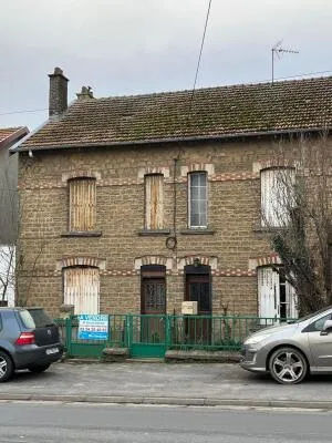 Deux maisons à rénover - carignan 