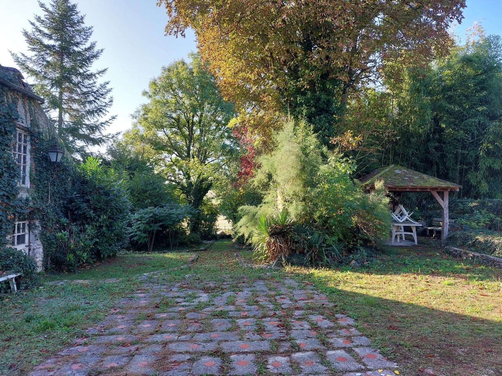Maison à Montigny-Lencoup — vignette 6