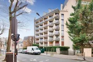 Apartment à Vincennes — vignette 2