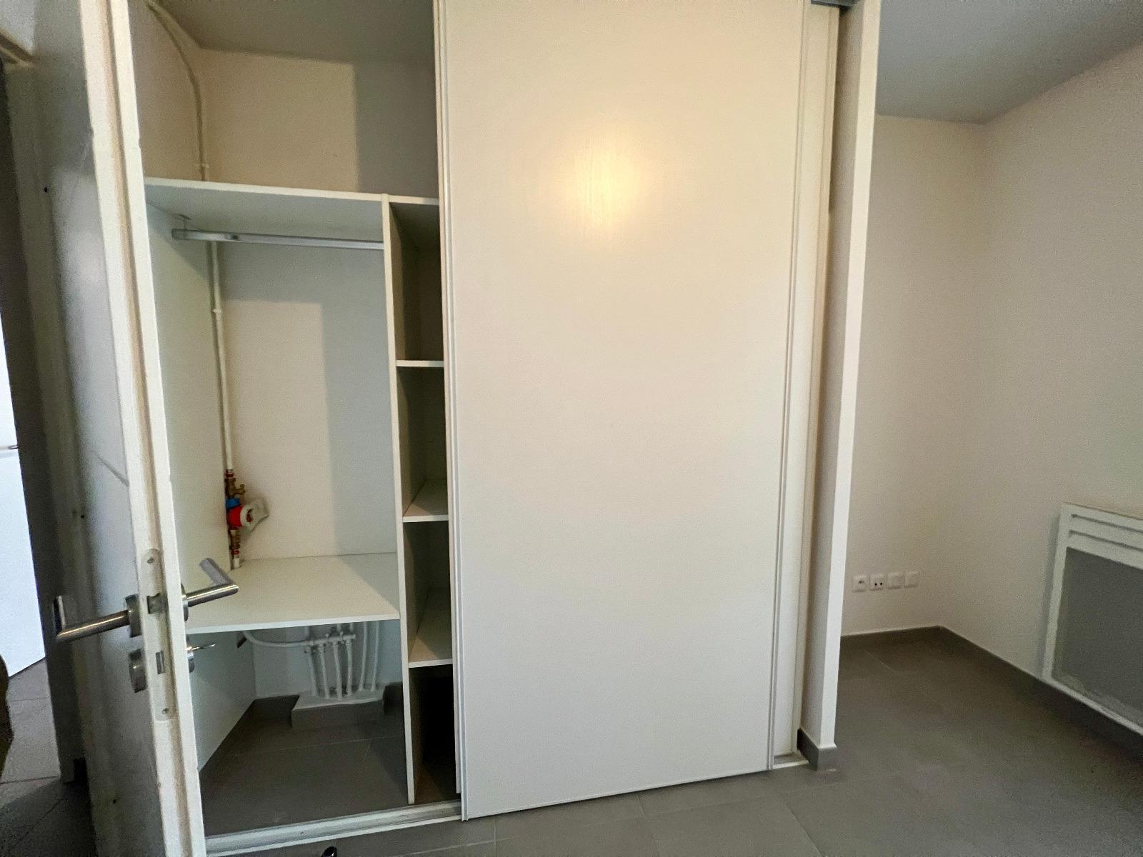 Apartment à Baillargues — vignette 6