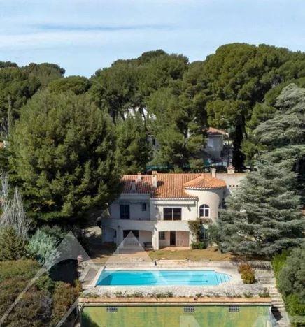 Maison de maître 6 pièces de 185 m² peymian à la ciotat
