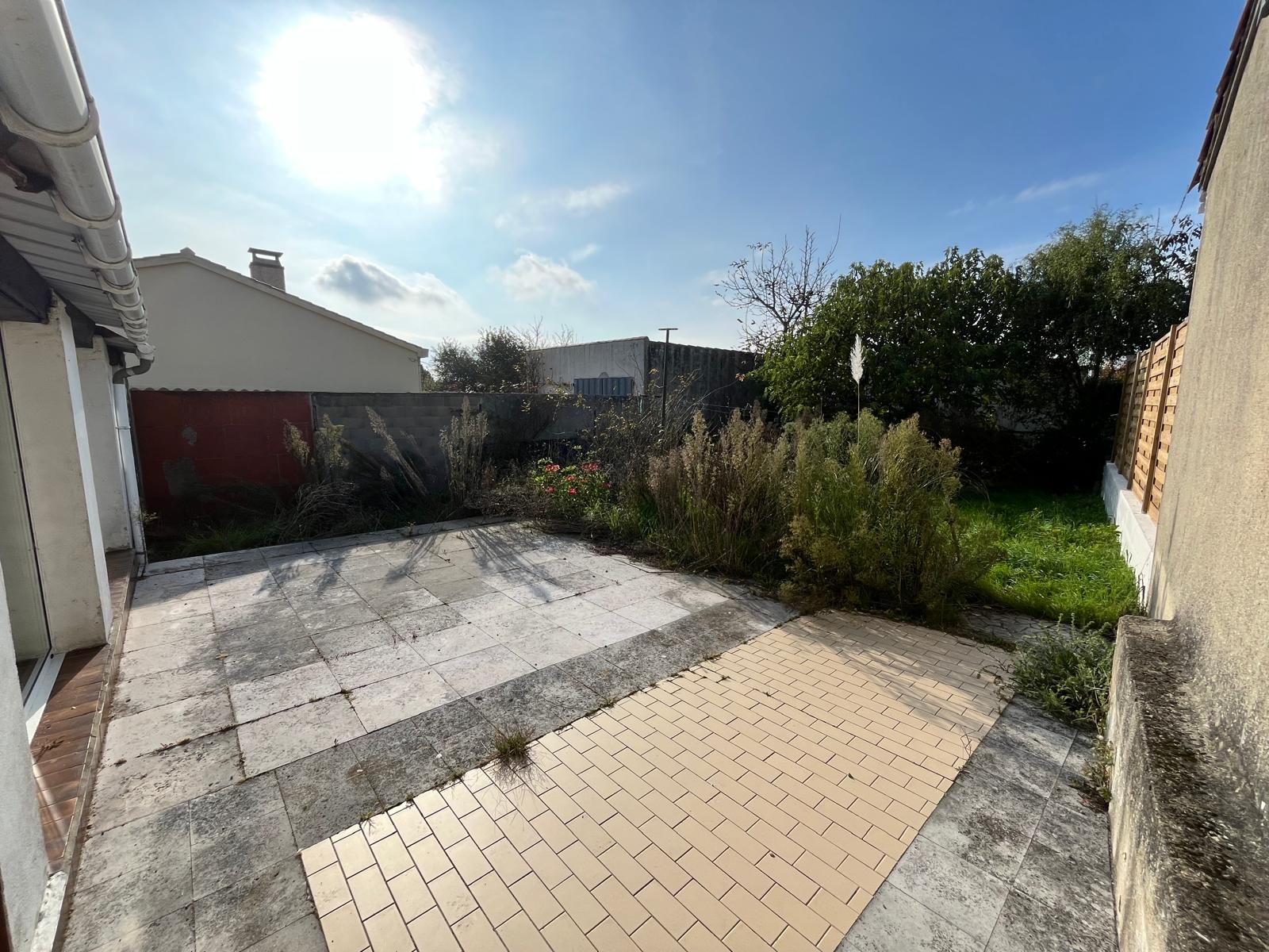 MAISON GARAGE JARDIN 4MIN PLAGE