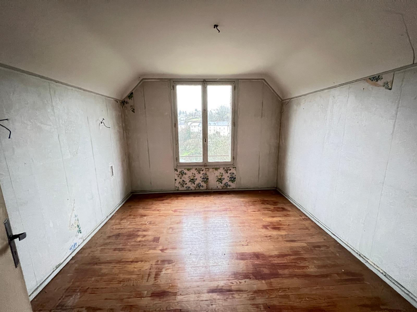 Immeuble à Treignac — vignette 3