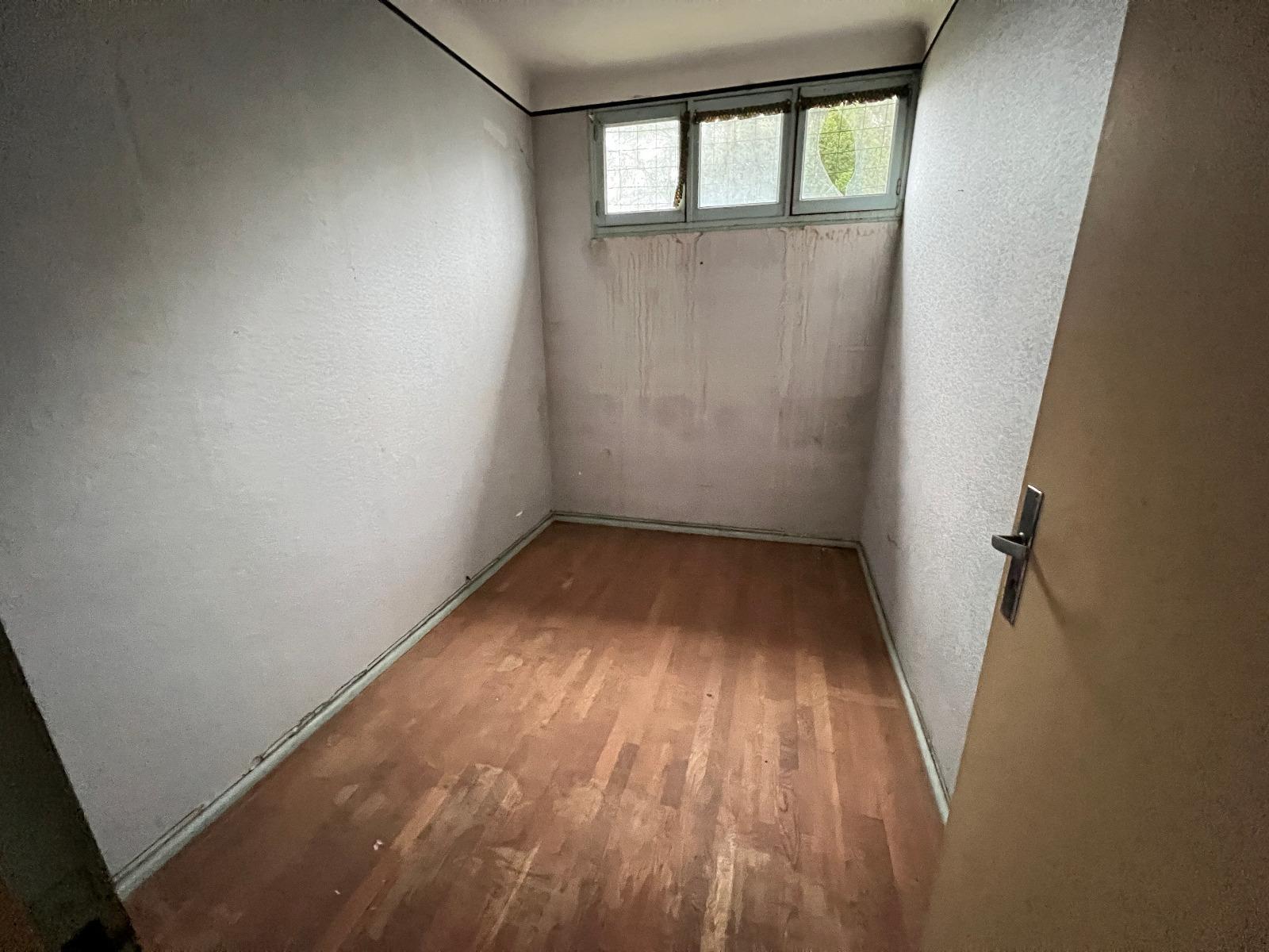Immeuble à Treignac — vignette 24