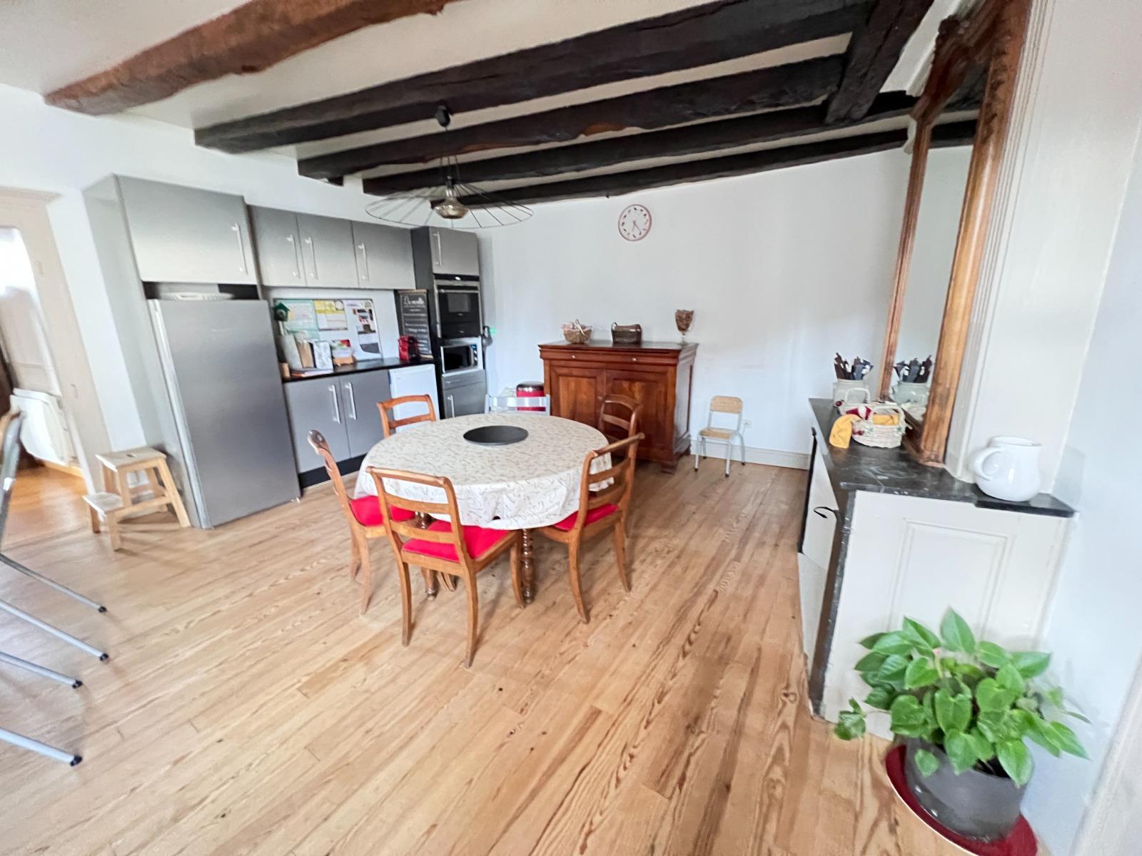Apartment à Limoges — vignette 4