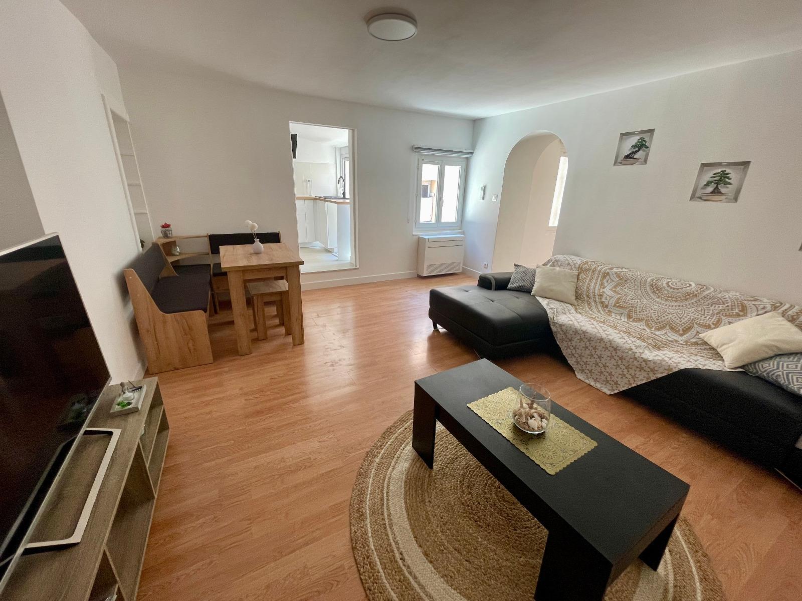 Appartement t3 centre ville/cité