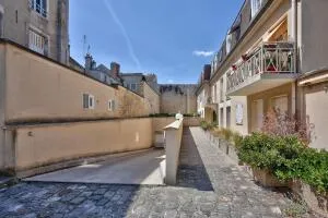 Apartment à Fontainebleau — vignette 10