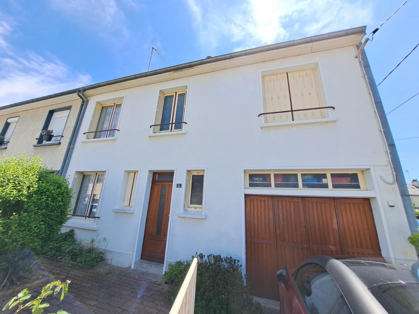 Hopital - maison 4 chambres - garage et jardin 