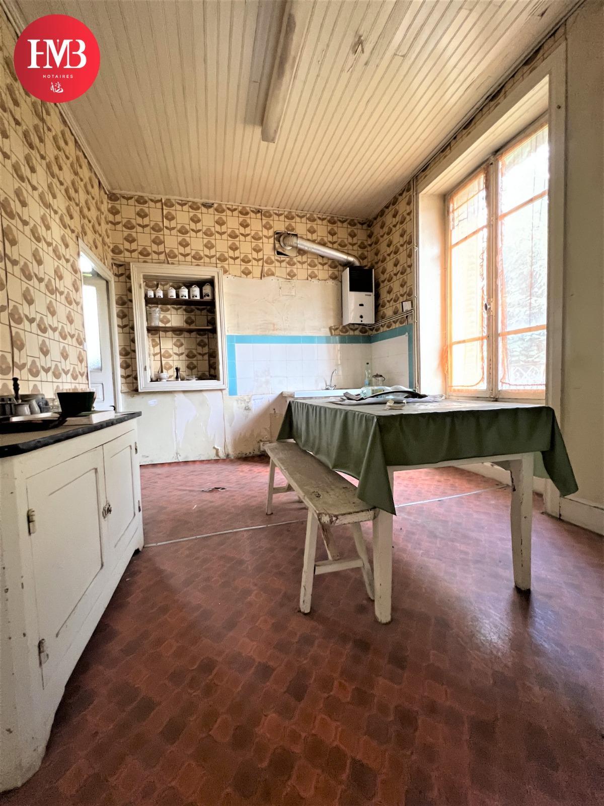 Maison à Lacapelle-Viescamp — vignette 7