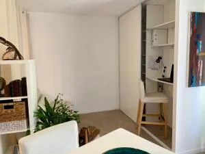 Apartment à Mandelieu-la-Napoule — vignette 5