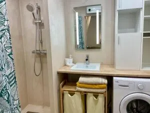 Apartment à Mandelieu-la-Napoule — vignette 7