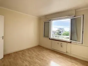 Apartment à Orléans — vignette 7
