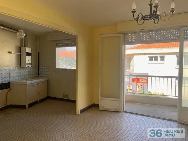 Appartement type 2 à rénover 50 m mer
