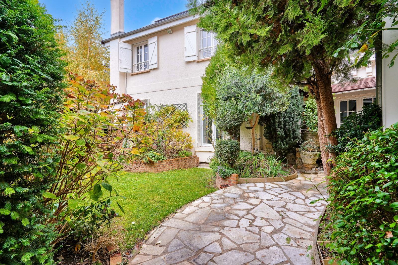 Maison à Montrouge — vignette 19