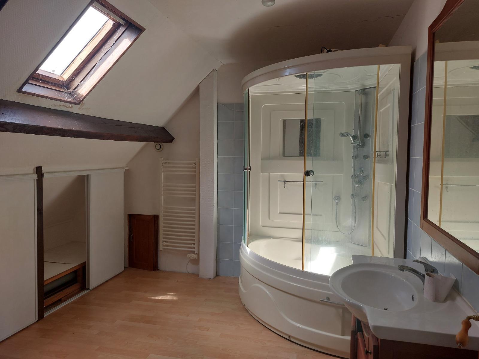 Maison à Saint-Fargeau-Ponthierry — vignette 11