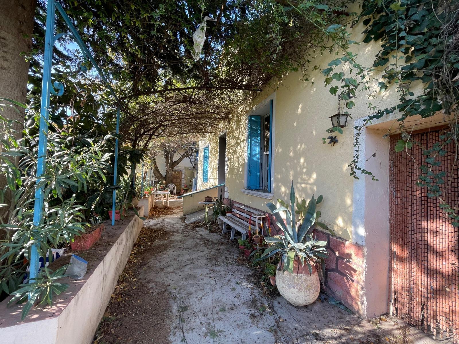 House à Miramas — vignette 4