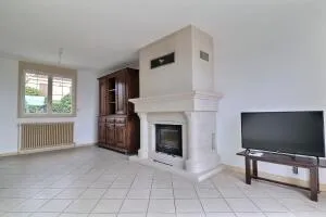 House à Ambronay — vignette 4