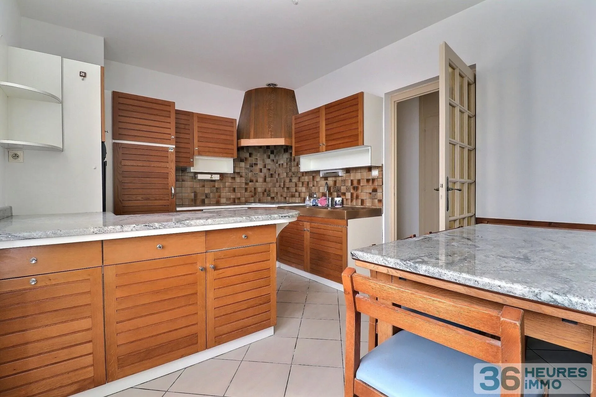 House à Ambronay — vignette 6