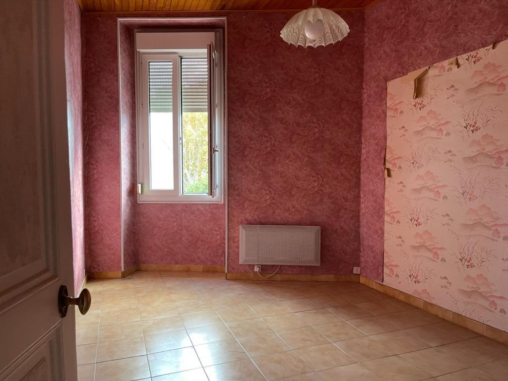 Apartment à Nîmes — vignette 4