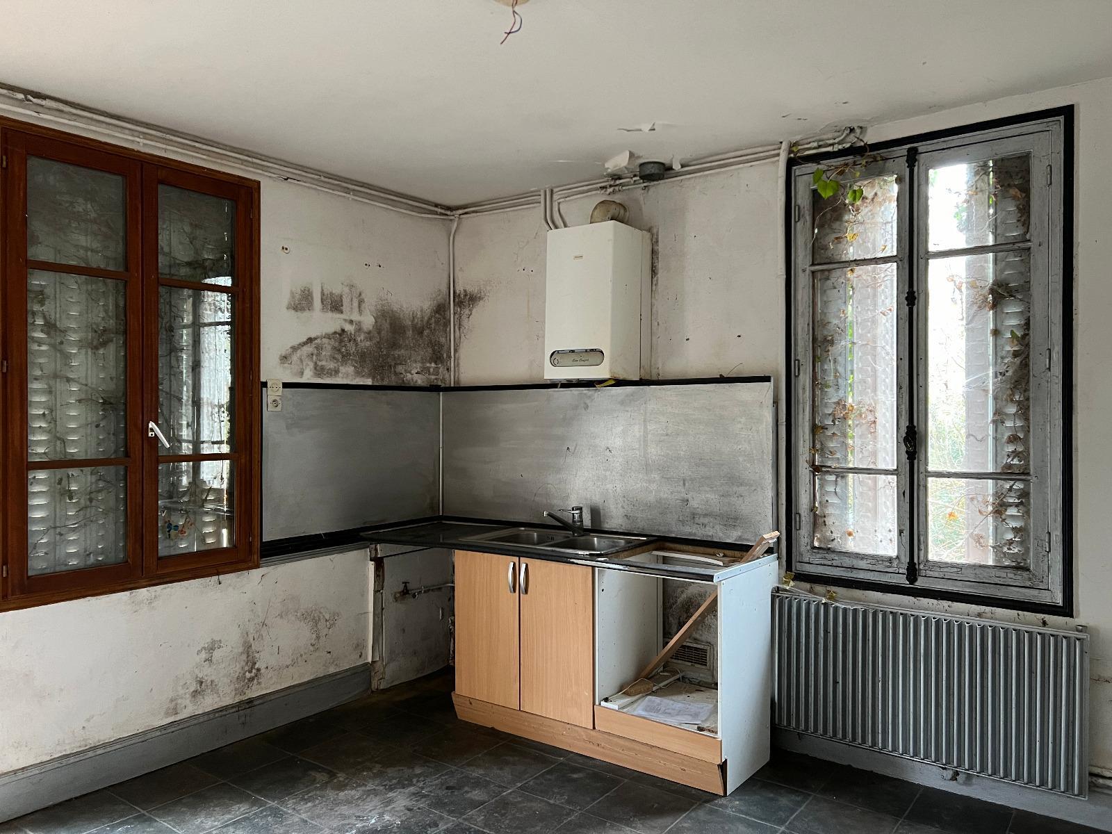 Maison à La Madeleine-de-Nonancourt — vignette 2