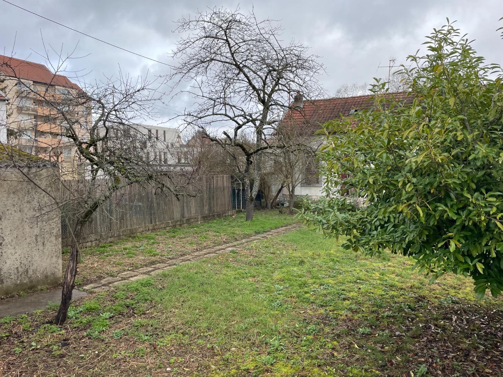 Maison à Dijon — vignette 16