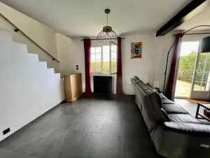House à Sermaise — vignette 10