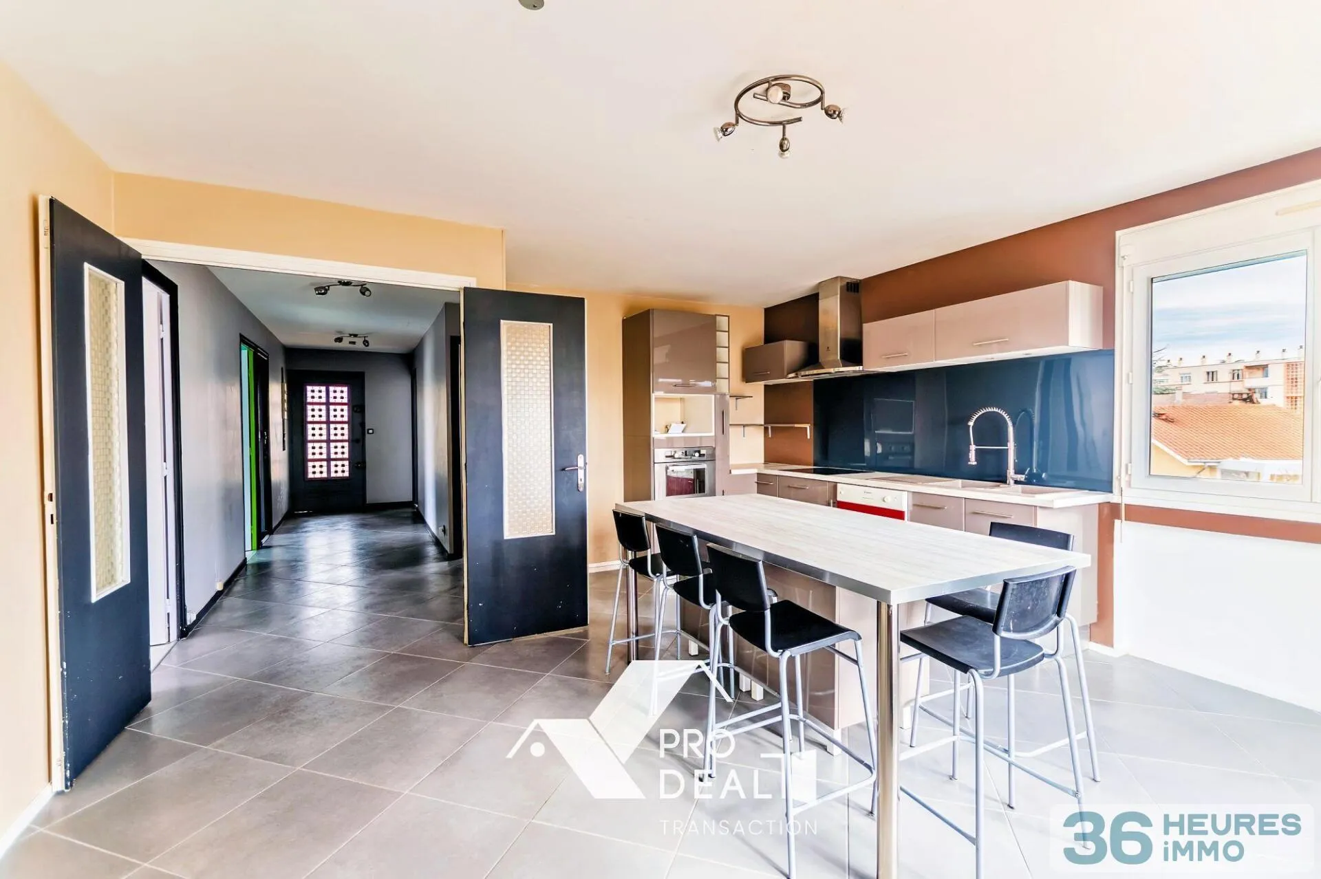Apartment à Décines-Charpieu — vignette 5