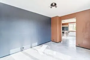 Apartment à Décines-Charpieu — vignette 8