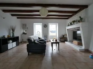 House à La Laigne — vignette 4