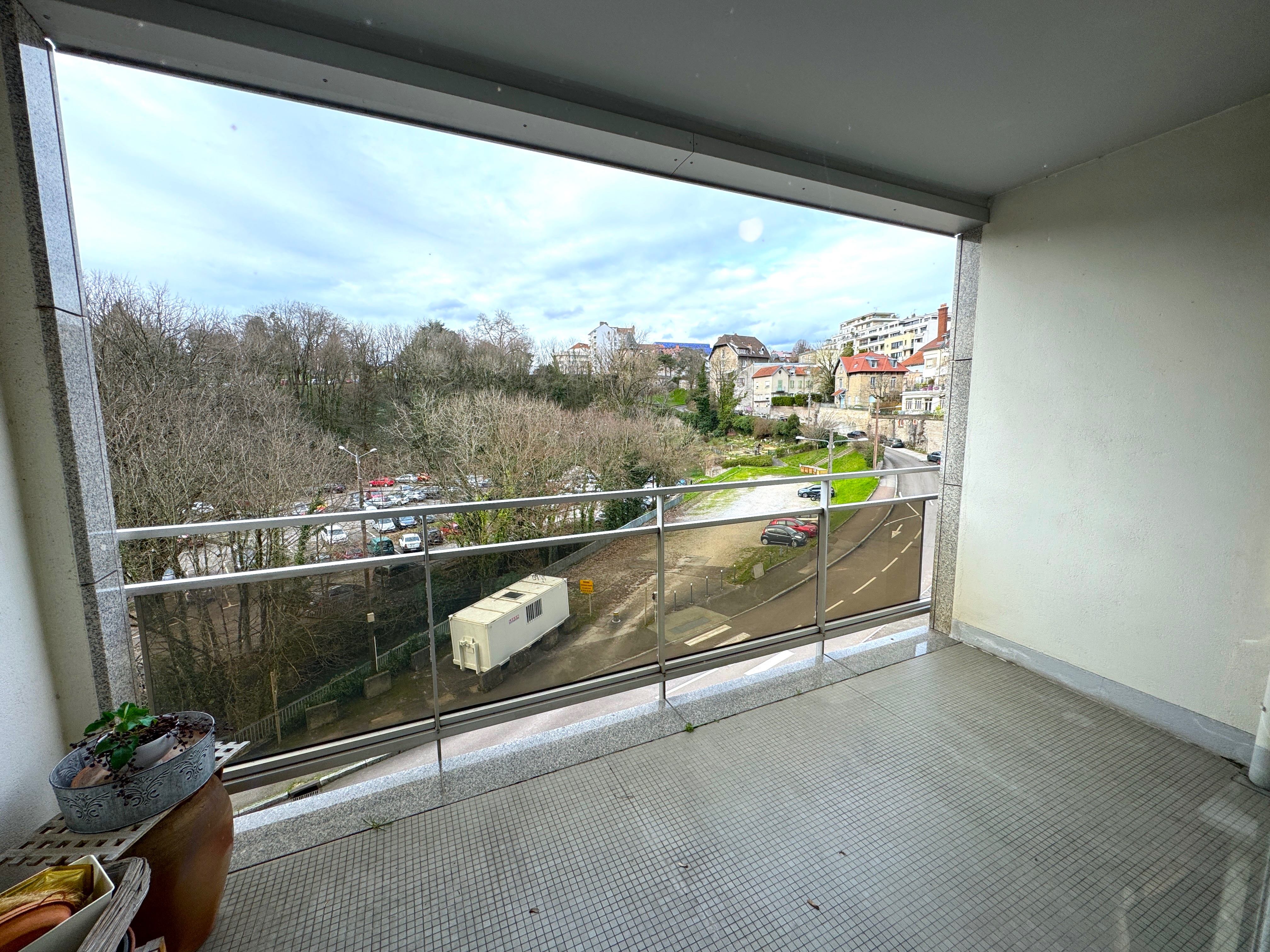 Appartement à Besançon — vignette 12