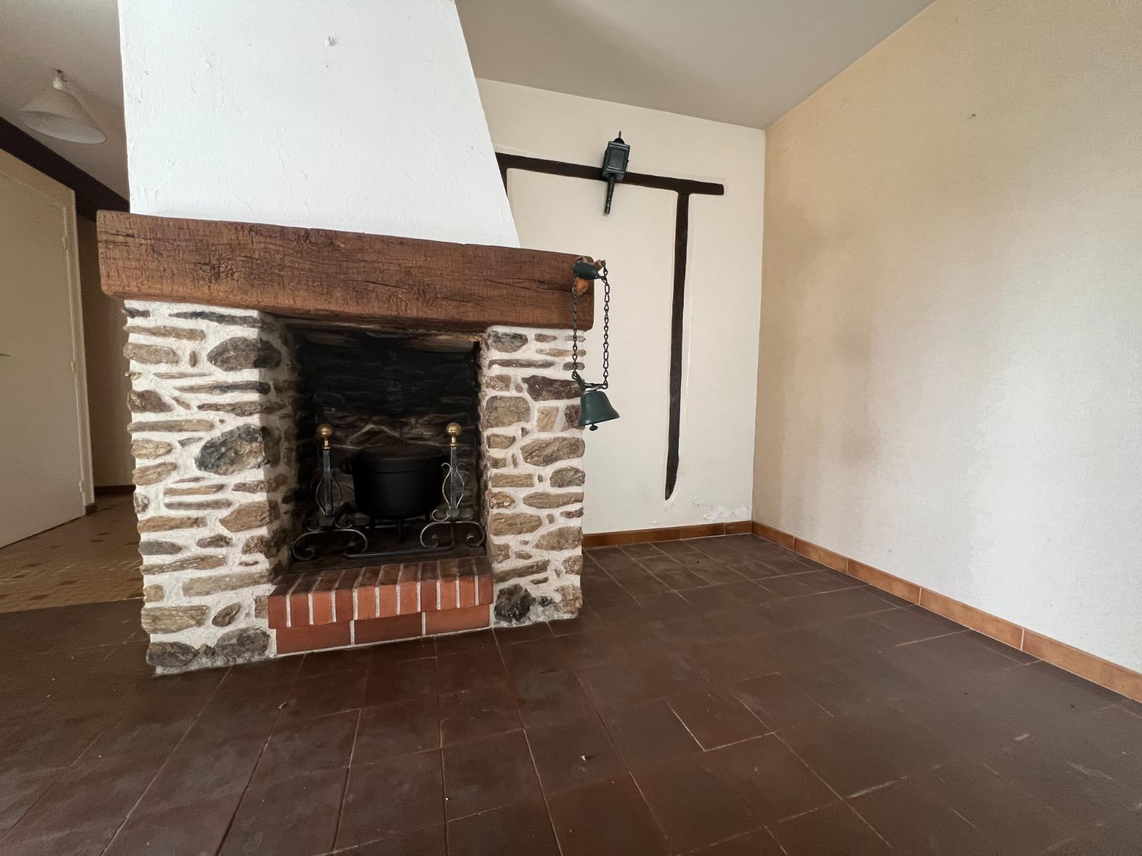 Maison à Lubersac — vignette 3