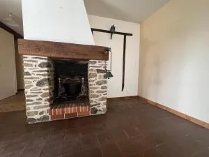 House à Lubersac — vignette 3