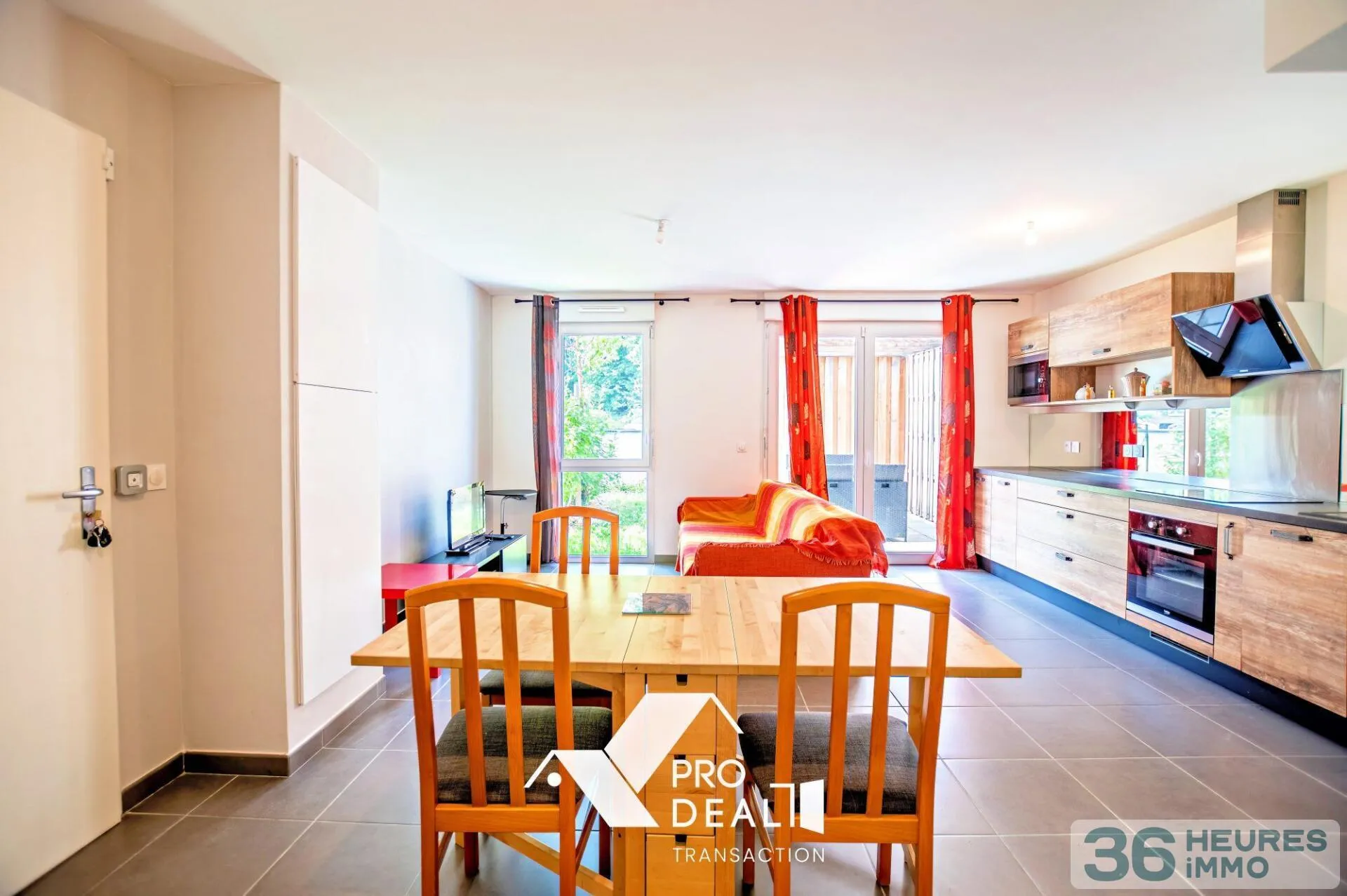 Apartment à Meyzieu — vignette 4