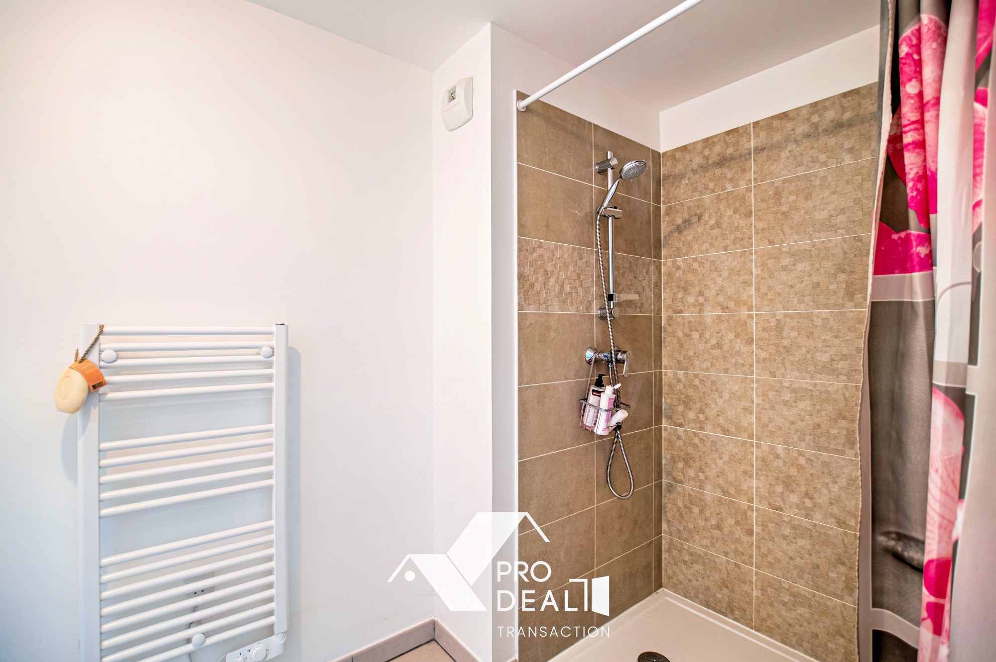 Appartement à Meyzieu — vignette 7
