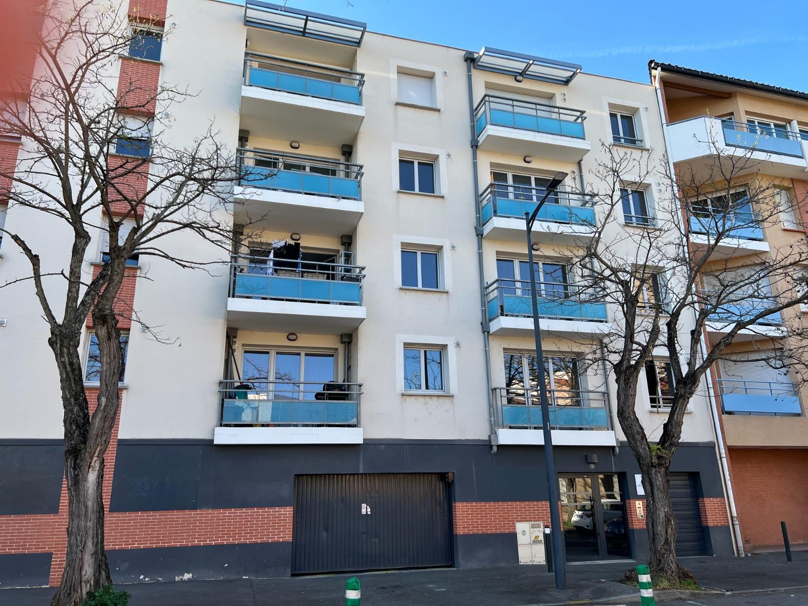 APPARTEMENT ST CYPRIEN-ARENES 