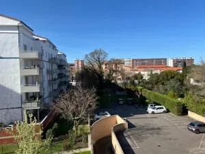 Apartment à Toulouse — vignette 2