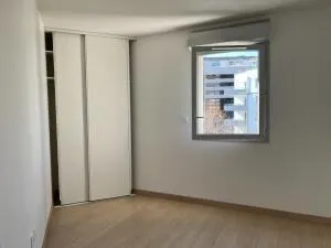 Apartment à Toulouse — vignette 3