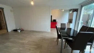 Apartment à Torcy — vignette 2