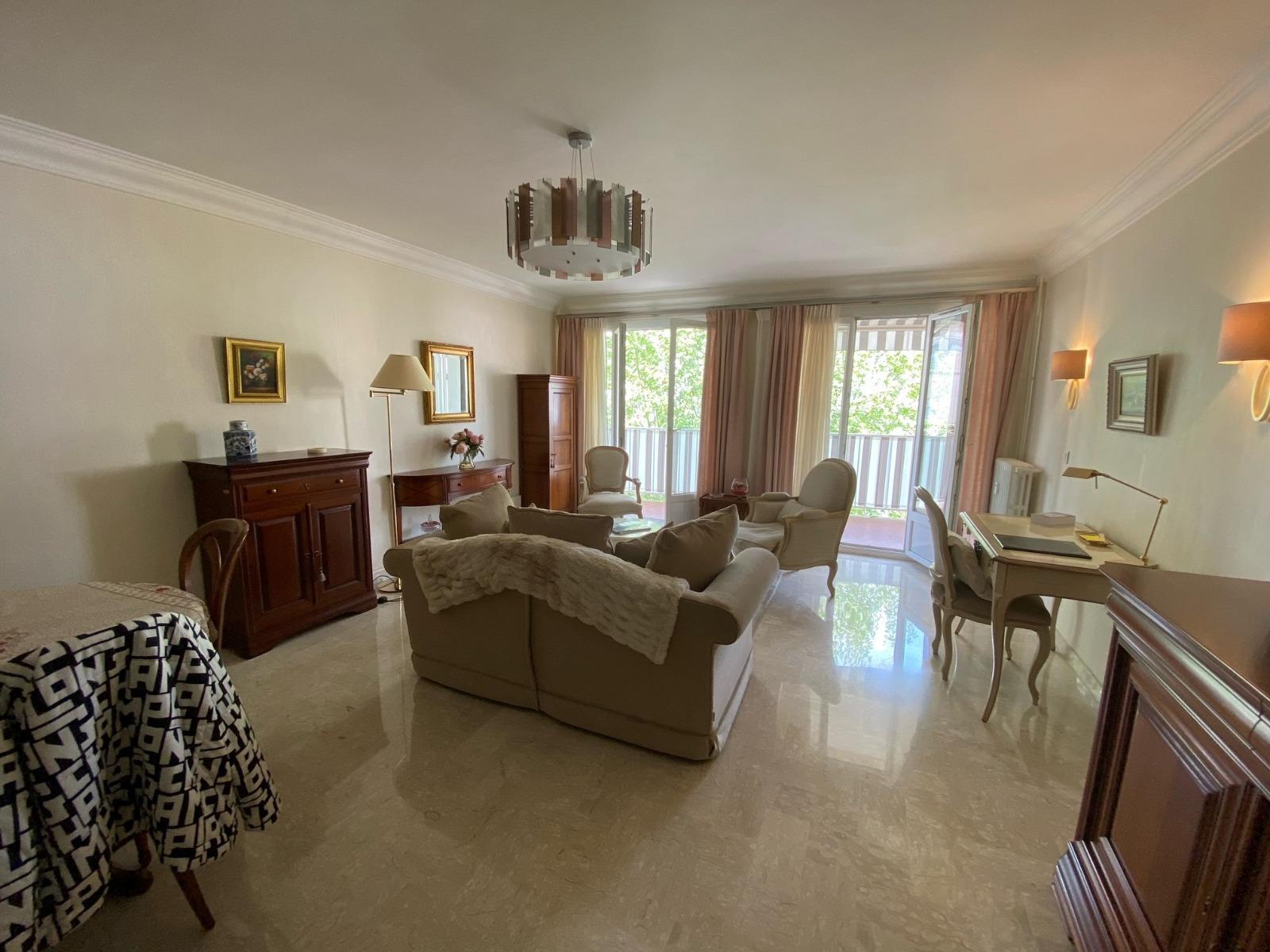 Apartment à Toulon — vignette 2