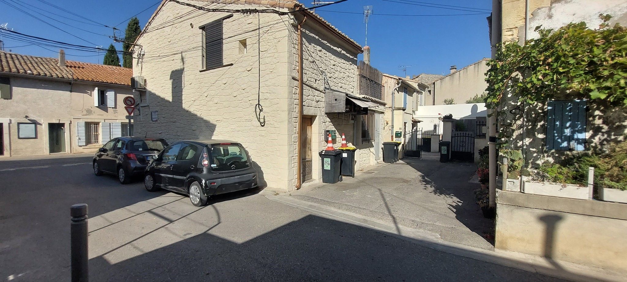 Business and/or Commercial Premises à Fontvieille — vignette 6
