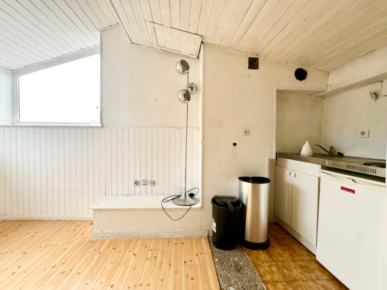 VENTE NOTARIALE INTERACTIVE : A VENDRE APPARTEMENT BORDEAUX CENTRE A RENOVER